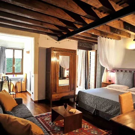 Bed & Breakfast Antica Via Roma Garden View